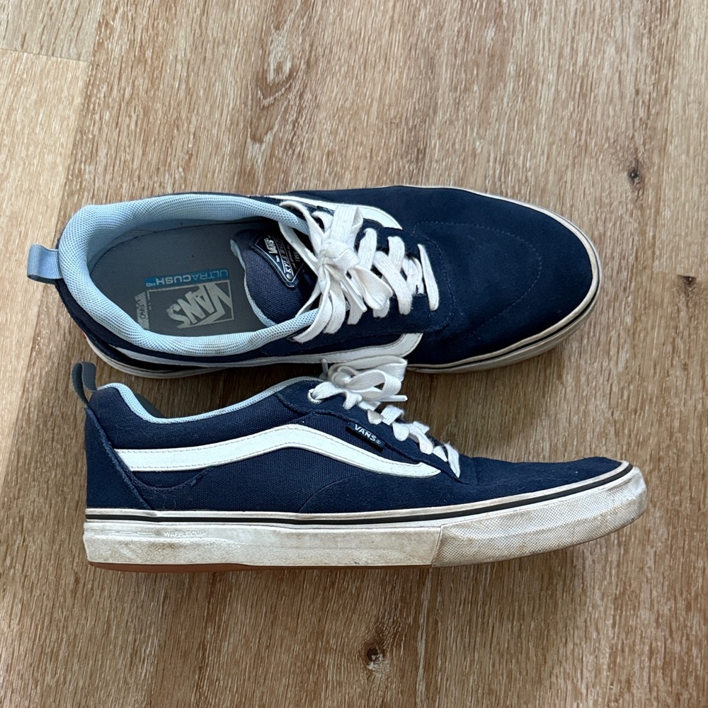 Vans Men's Classic Navy and White Sneakers